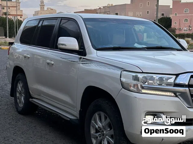 2019 Toyota Land Cruiser GXR