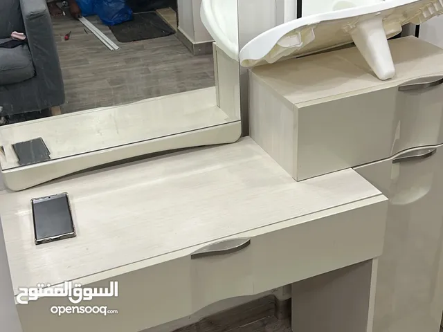 Dressing Table Used- Good Condition