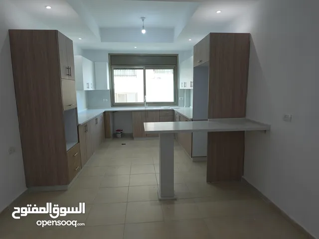 شقة 3 غرف و 3 حمامات فاخرة للبيع في حي الطيرة
