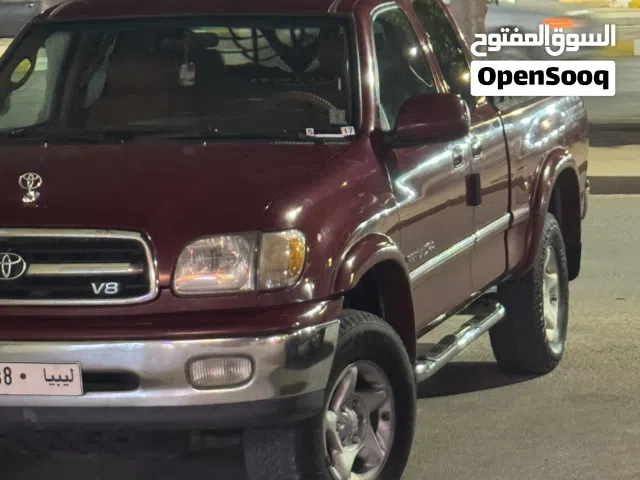 تويوتا تندرا باب وربع 2002 بحالة ممتازه
