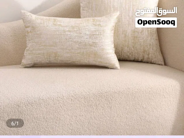 كوشنز جديد بسعر البلاش