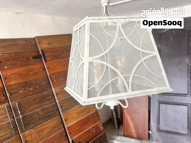 ثريات مستعمله