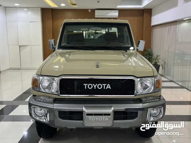 Used Toyota Land Cruiser in Sharjah