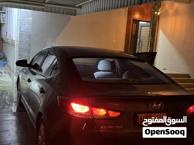 2018 هيونداي النترا GLS