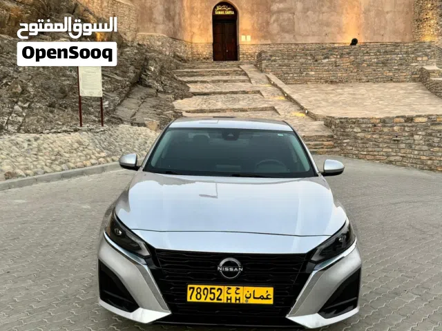 2023 Nissan Altima SV