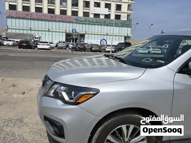Used Nissan Pathfinder in Muscat