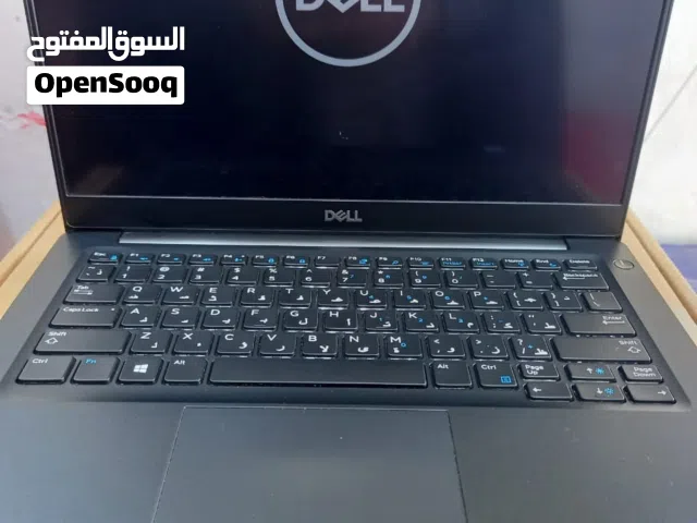 الشاشة لمس.  الجيل السابع . المعالج كور 5 الجيل السابع.  الهارد 256. ssd الرام 8