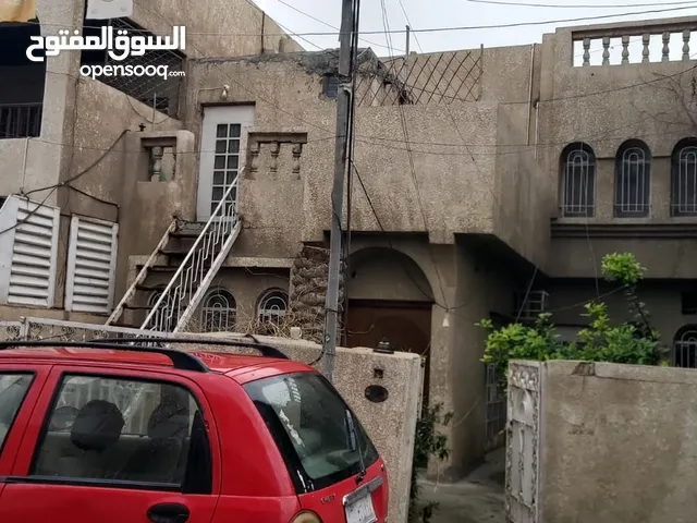 198 m2 4 Bedrooms Townhouse for Sale in Baghdad Adamiyah