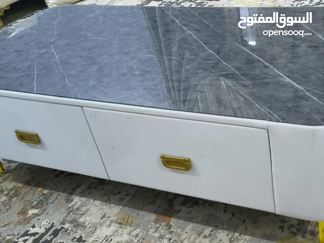 طاولات قهوه وتلفاز جديده