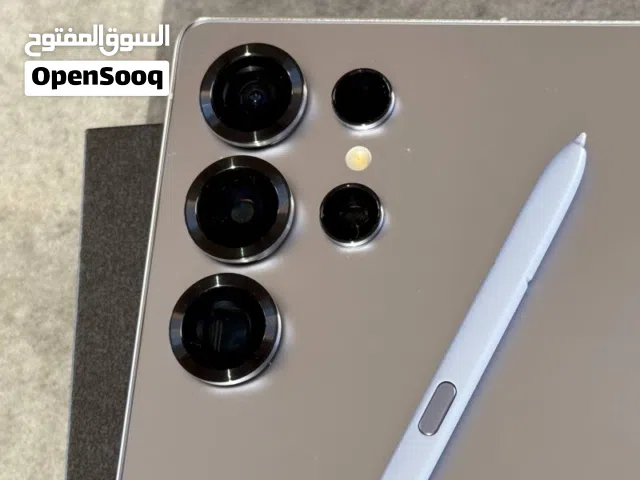 وصل الآن أحدث إصدار على الإطلاق! Samsung Galaxy S25 Ultra   بين إيديك القوة والفخامة