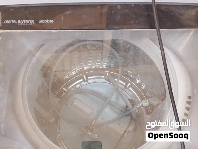 غسالة اوتوماتيك نوع سامسونج الحجم 17 كيلو مستعملة نضيفة تشتغل غير مصلحه العطل بسيط هو البلي