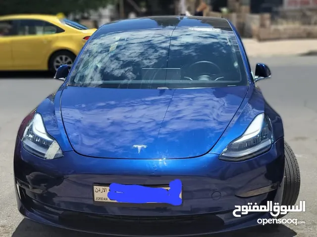 Tesla model 3