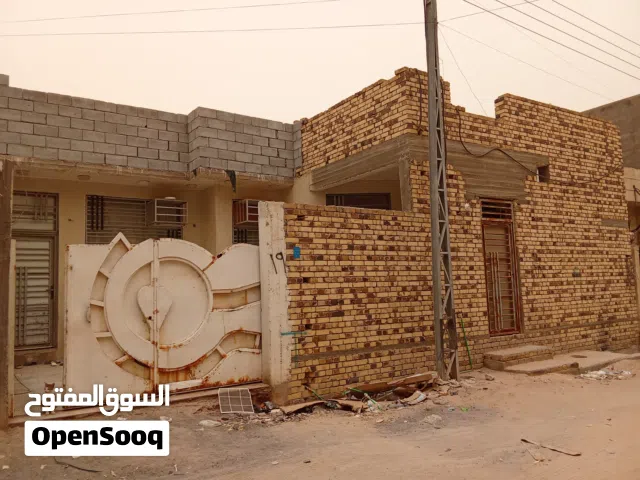 264 m2 3 Bedrooms Townhouse for Sale in Basra Manawi Lajim