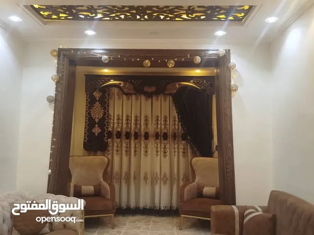 160 m2 3 Bedrooms Townhouse for Sale in Aleppo Other