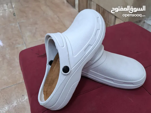 White Others in Amman