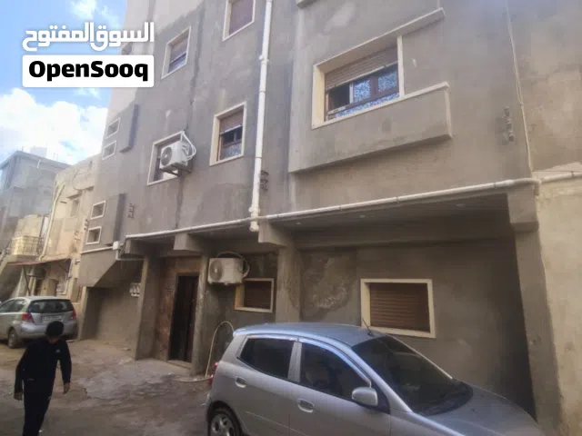 380 m2 More than 6 bedrooms Townhouse for Sale in Tripoli Al-Hadba Al-Khadra