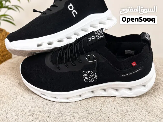حذاء  On Running