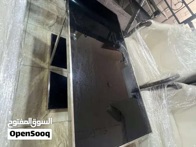 طقم كنب 4 مقاعد لون أبيض تركي بحالة الجديد