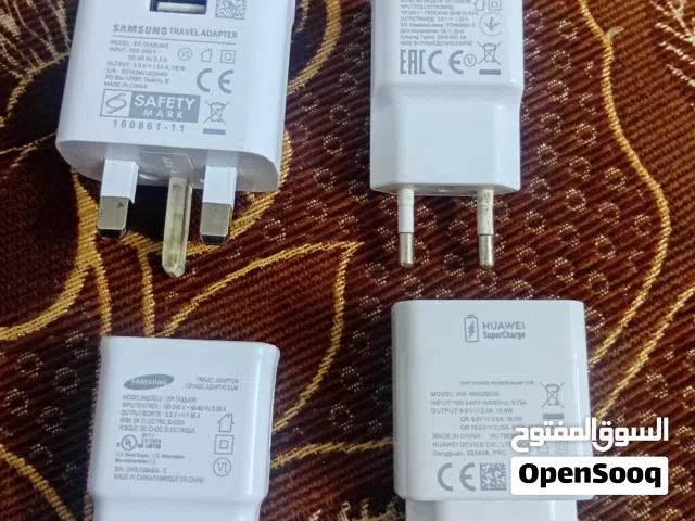 شاحن هاتف أصلي للبيع