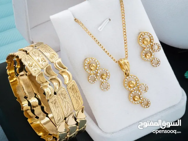 دائما الجديد وغير عندنا نجوم الموضةباك متكامل نسائي شيك وأنيق محبوب ال