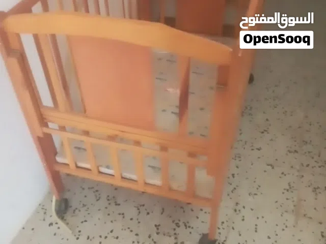 سرير اطفال
