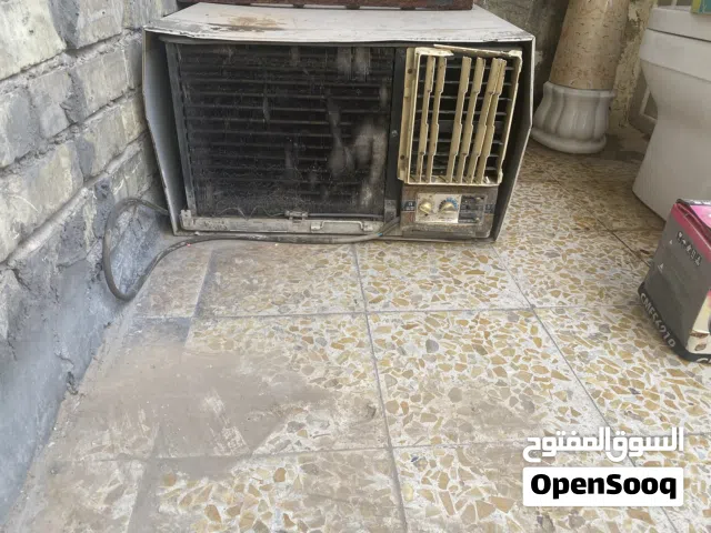 جنرال ياباني  السوق الحره