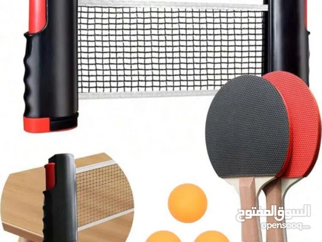 1طقم طاولة تنس طاولة محمولة:تجميع سريع،يشمل 2من الكرات 2من المضارب والشبكة القابلة لسحب الأغراض اصلي