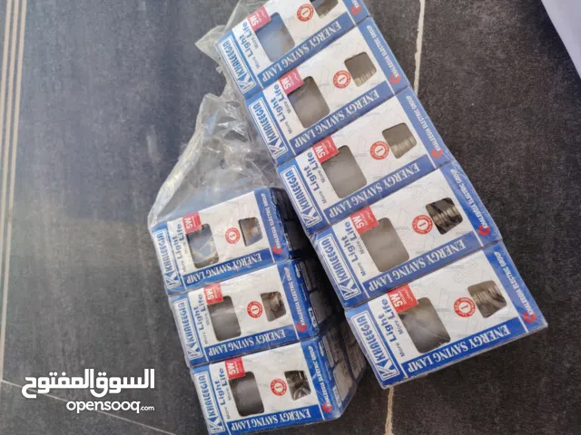 لمبات جديده لون ابيض  و دافئ