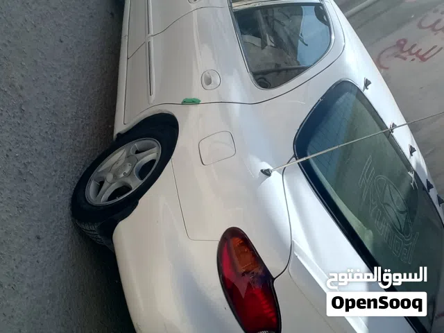 2000, Hyundai, Avante, Standard