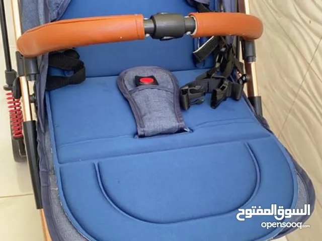 عربة ماركه أصلية ومريحة للطفل مع مظله شمسيه وحقيبة حمل