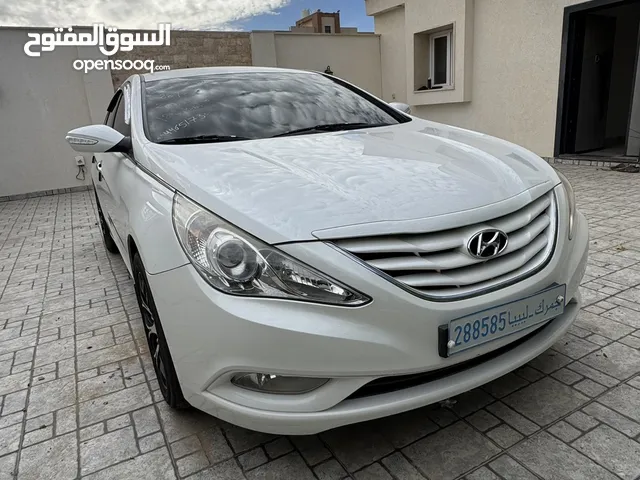 Used Hyundai Sonata in Tripoli