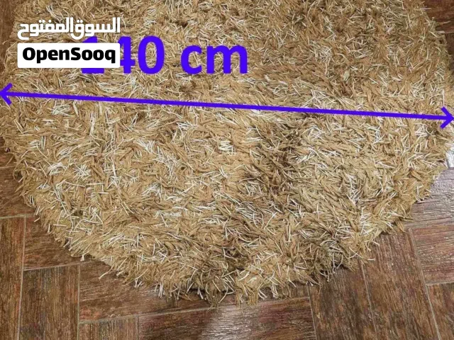 سجاد بحالة ممتازة كالجديد Carpets like new