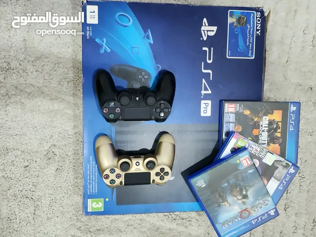 Very clean PS4 Pro  1TB for sale in salmiya block 12