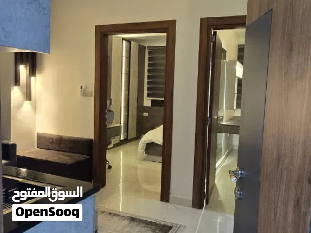 شقة فاخرة مفروشة بالكامل للإيجار