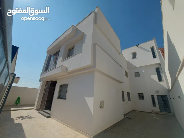 595 m2 More than 6 bedrooms Villa for Sale in Tripoli Al-Sabaa