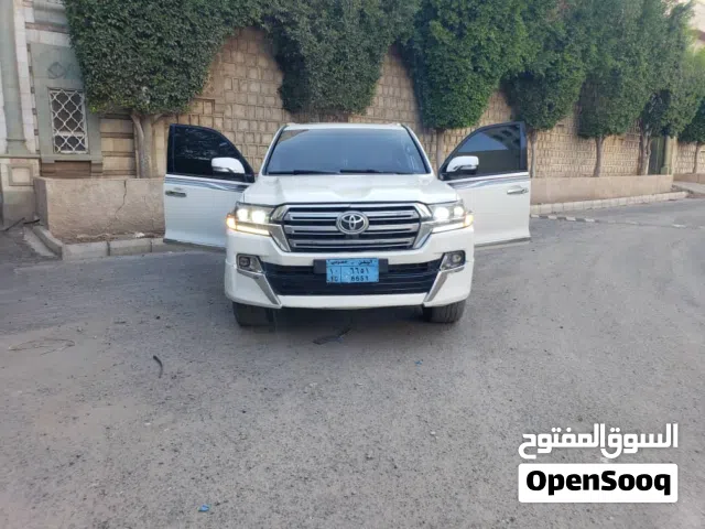 2009 تويوتا لاند كروزر VX
