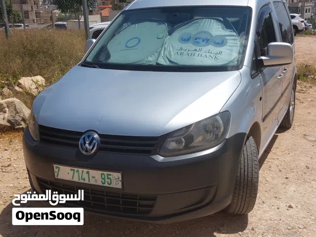 2012 فولكسفاغن كادى Caddy