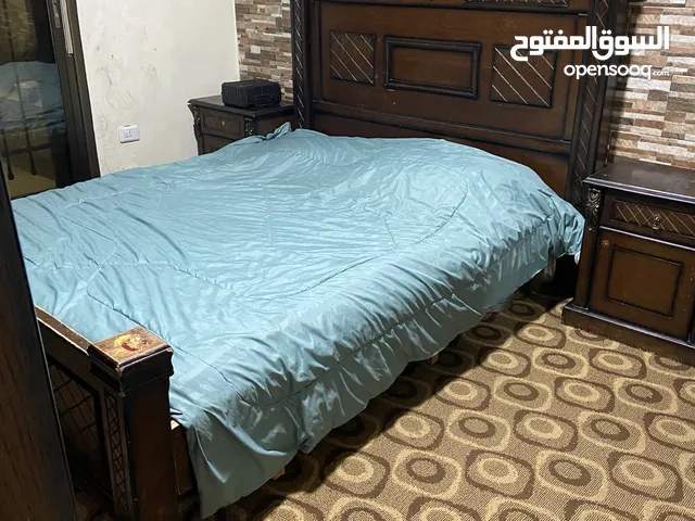 غرفة نوم مستعملة للبيع