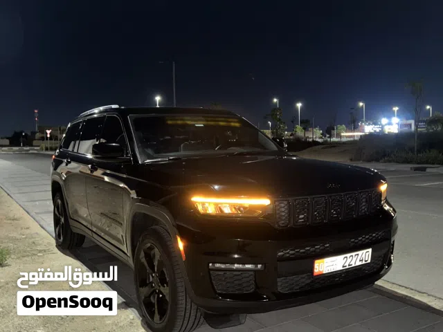 2022 جيب جراند شيروكى L Limited 4X2