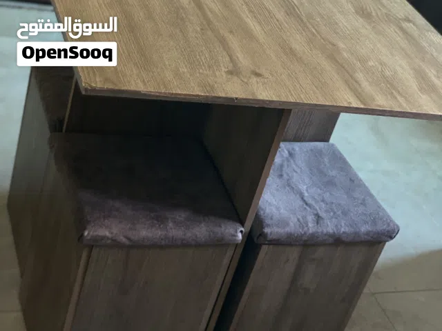 طاولة مطبخ