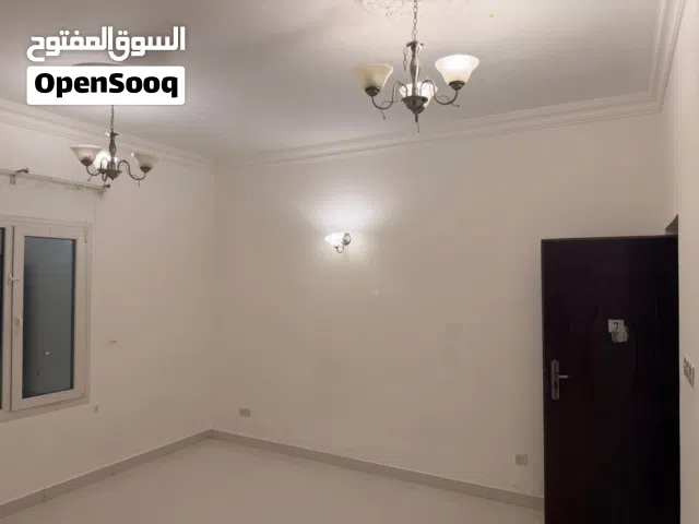 غرفه وحمام ومطبخ بدون فرش العذيبه خلف الفير ماركت