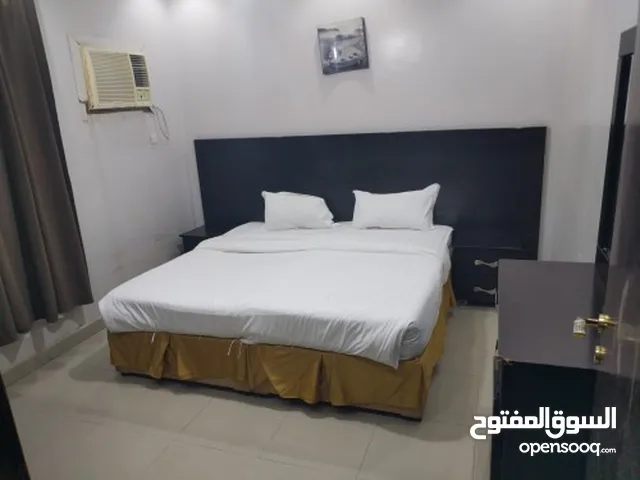 600 m2 1 Bedroom Apartments for Rent in Al Riyadh Al Yarmuk