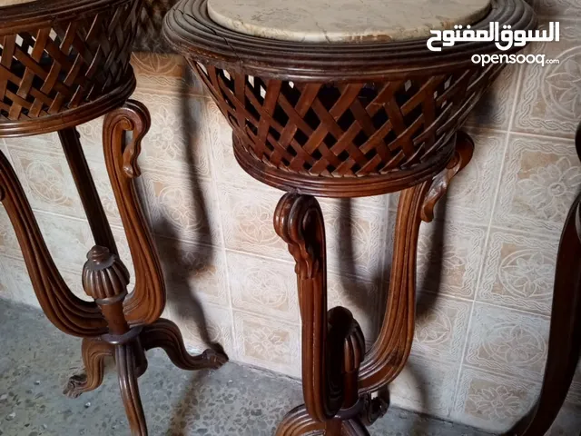 طاوله مع رخام