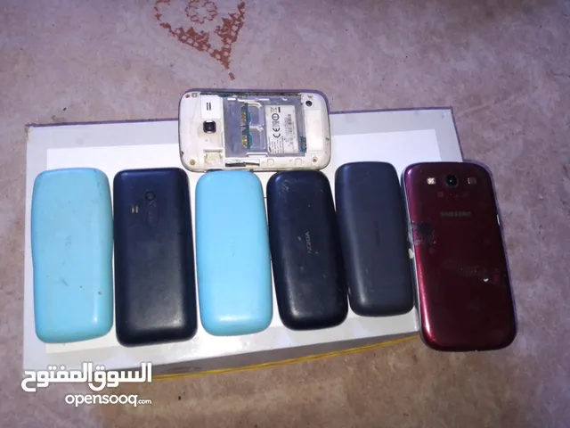 موبايلات شغالات بس بطاريه