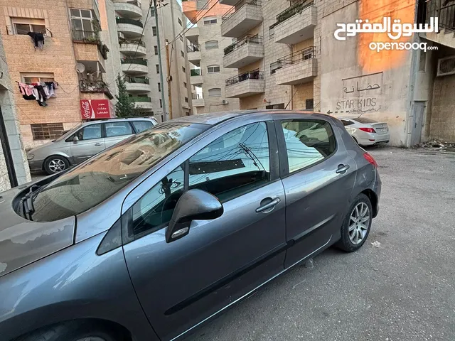 Used Peugeot 308 in Ramallah and Al-Bireh