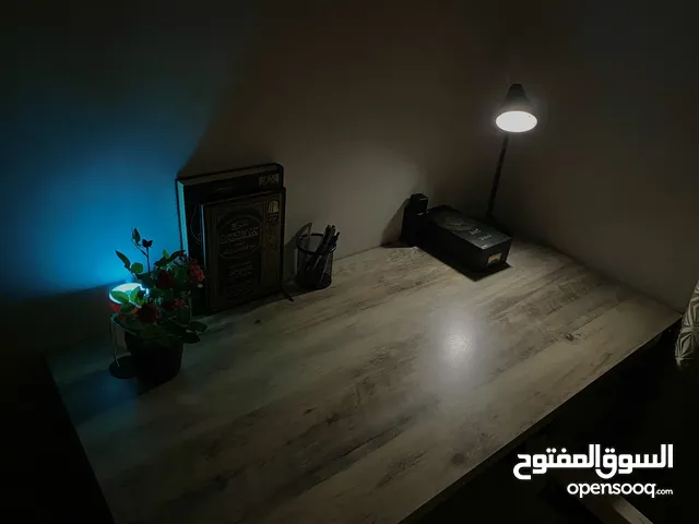 اضائة مكتب ذات 3 معدلات للاضائة
