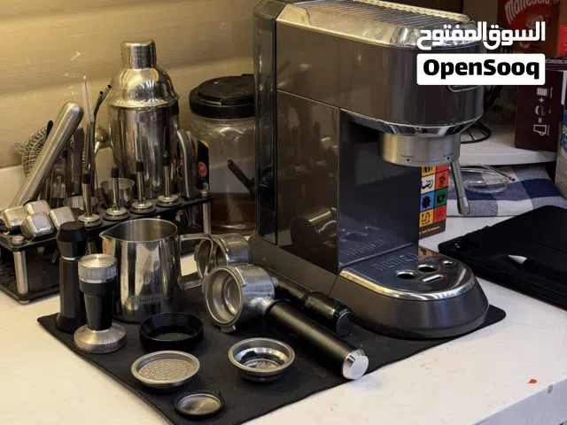 عرض مميز: بكج ماكينة ديلونجي ديديكا (EC785) شبه جديدة مع طاحنة وملحقات احترافية متكاملة!