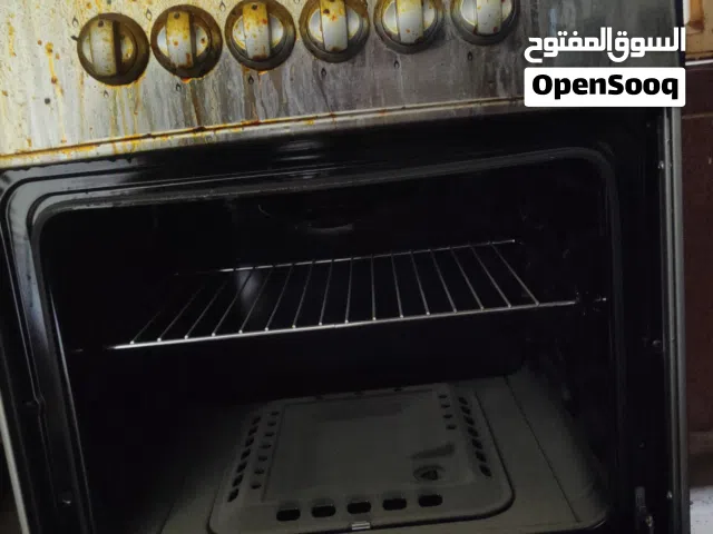 طباخ  كولدن اربع عيون استعمال جدا قليل يحتاج فقط تنضيف فلاس