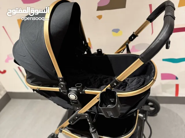عربة اطفال من ممز ورلد Baby stoller from mumzworld kikka boo as new