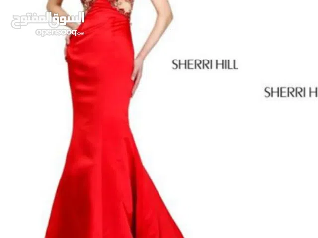 فستان للبيع